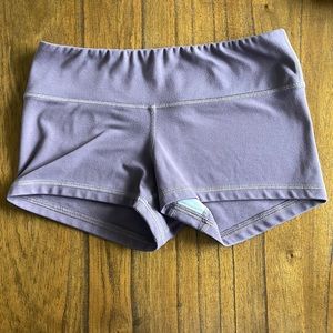 Fleo Shorts